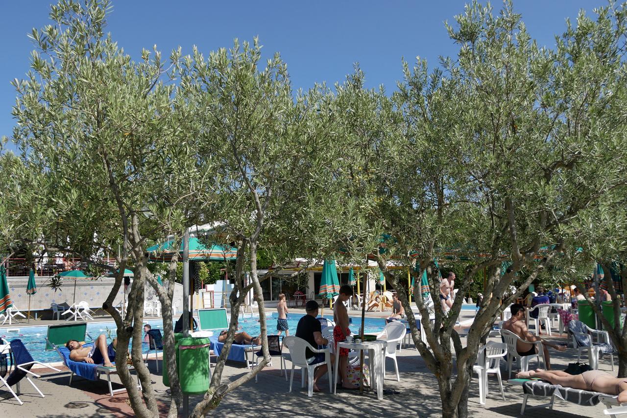Camping Le Soline Casciano Di Murlo Bagian luar foto